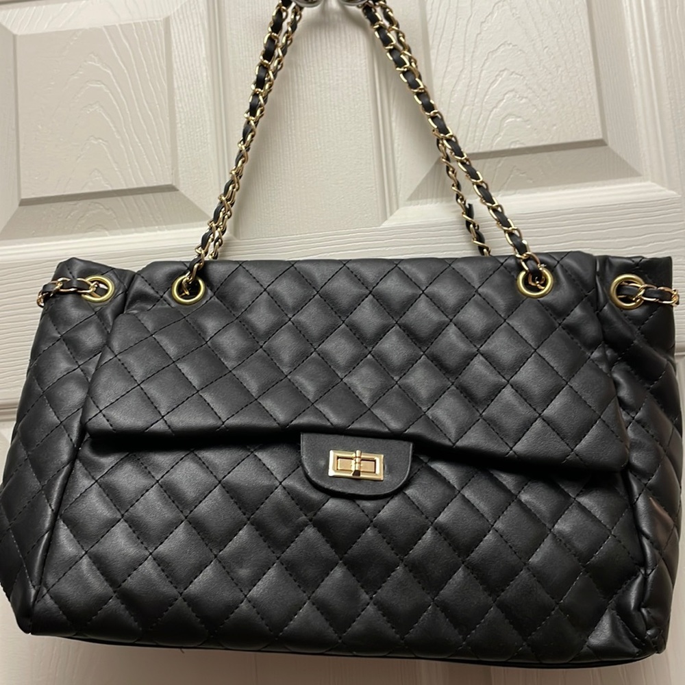 Black Purse